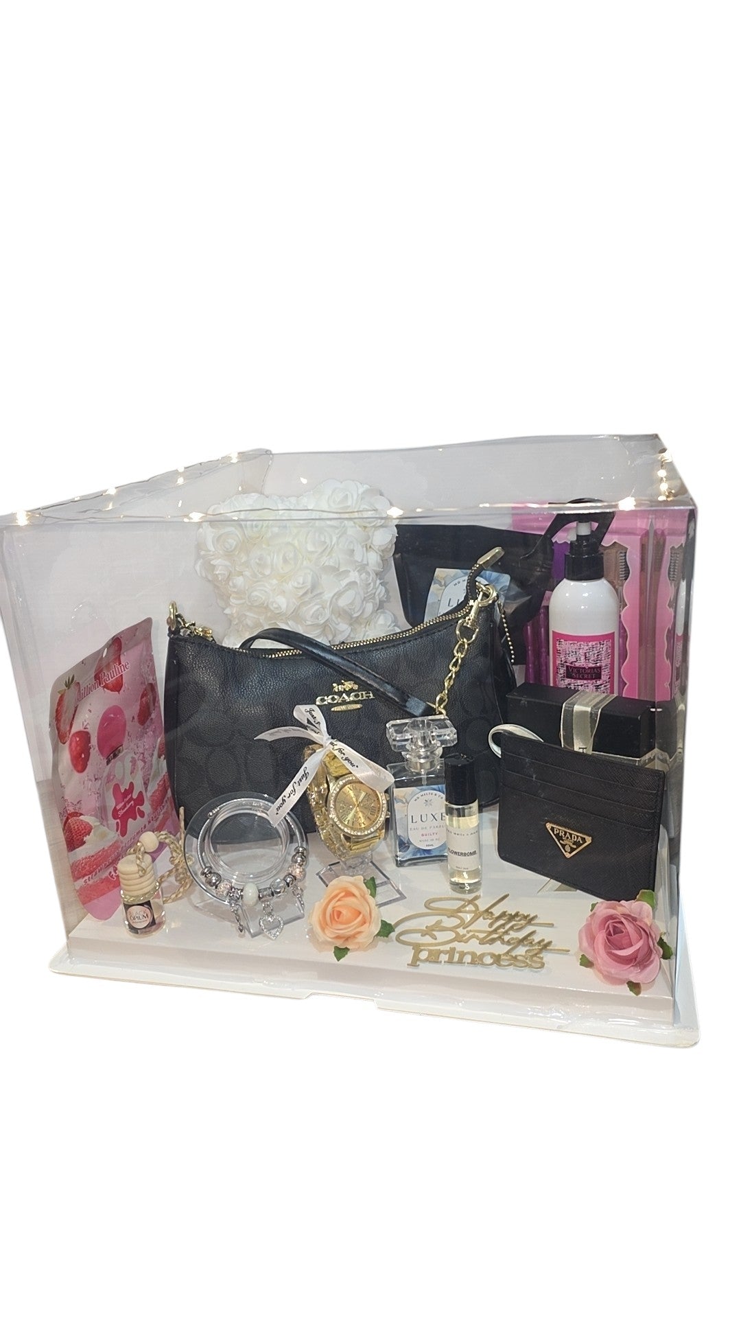 The Chic Essentials Box